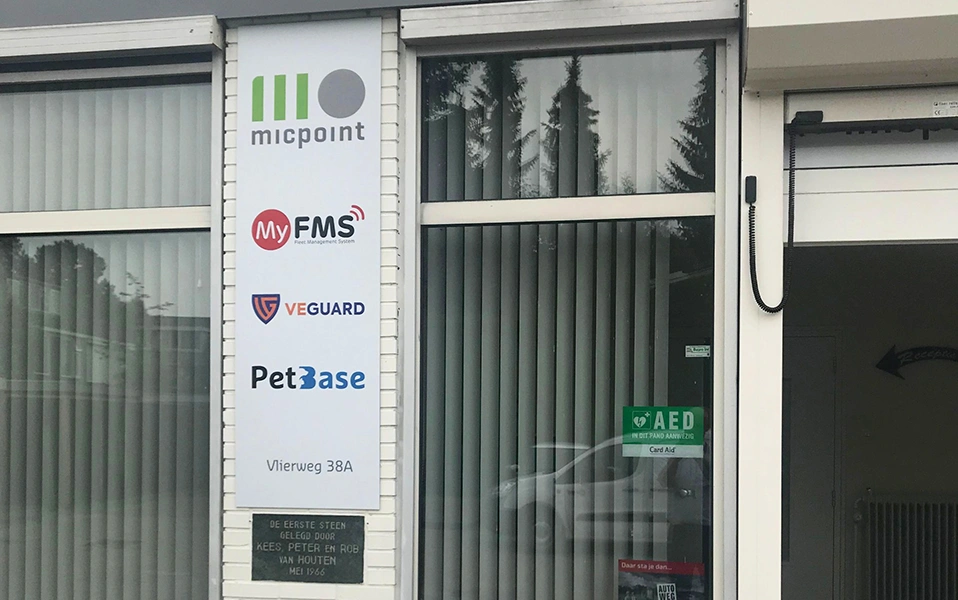 MyFMS & PetBase: één oorsprong, twee richtingen